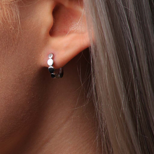 Cercei rotunzi din argint 925 rodiat cu detalii circulare-CE1028B